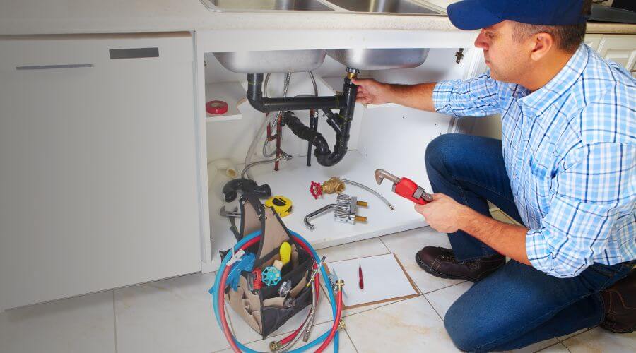 Professional expert plumbing services in Earling, IA